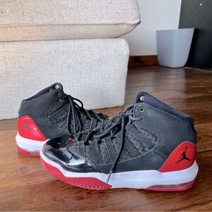 Jordan 11 max Aura size 6.